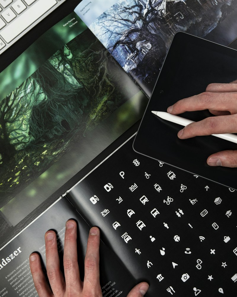 Web interface design concepts and visual layouts